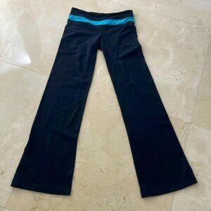 LULULEMON BLACK/TURQ FLARED PANTS